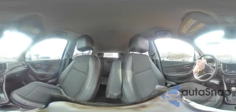 2022 Chevrolet Trax 1Lt z USA, uszkodzony, nr VIN KL7CJPSM9NB517020